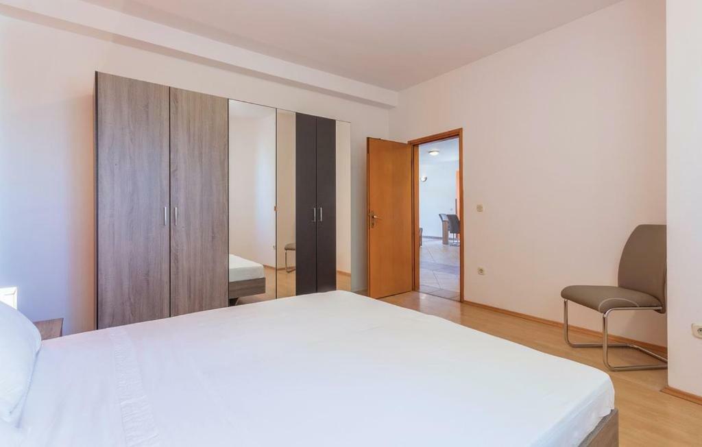 Apartments Klaudija 普拉 外观 照片