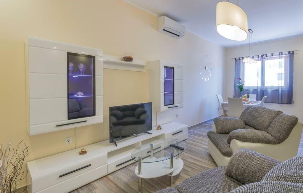 Apartments Klaudija 普拉 外观 照片