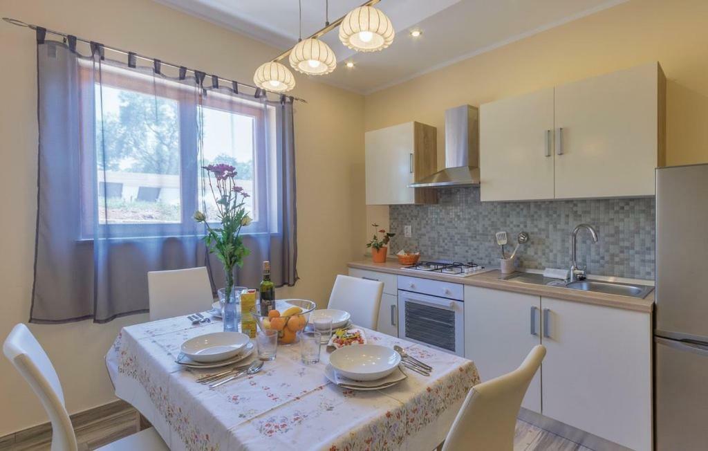 Apartments Klaudija 普拉 外观 照片