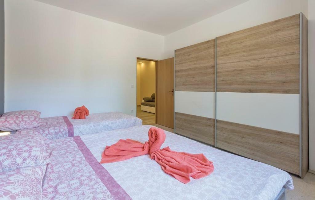 Apartments Klaudija 普拉 外观 照片